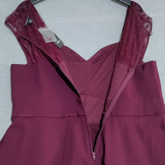Torrid Plus Size 18 (2x) Burgundy Mesh Dot Pinup Swing Dress NWT - Picture 7 of 14